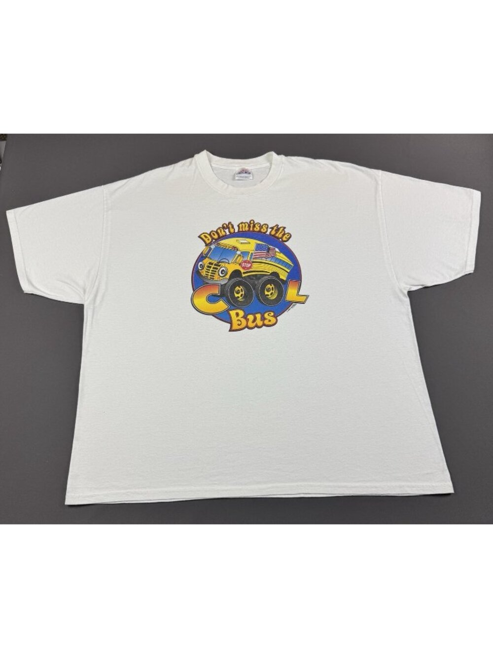 Rare Vintage Y2K Dont Miss The Cool Bus School Magic Art Hanes 2XL White Tee